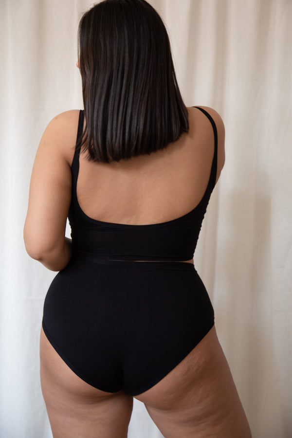 backside of high waist underwear in black